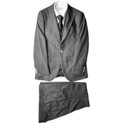 تصویر کت و شلوار زغالی آریوان SS77 