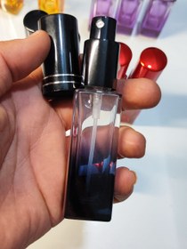 تصویر شیشه عطر ۲۰ میل درب و والف فلز مطابق تصویر 