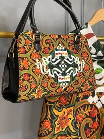 تصویر ست کیف و روسری سنتی 