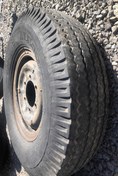 تصویر لاستیک کارکرده نیسان سایز 750/16 با رینگ و تیوب 
