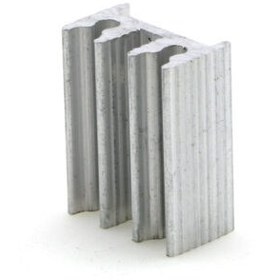 تصویر هیت سینک آلومینیومی ۲/۵×۱×۱/۸ 