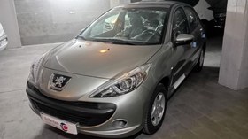 تصویر پژو 207 مدل 1404 ا اتوماتیک سقف شیشه ای - TU5P اتوماتیک سقف شیشه ای - TU5P