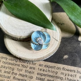 تصویر کد A-239 | گل سینه مجلسی میکرو مکعبی 