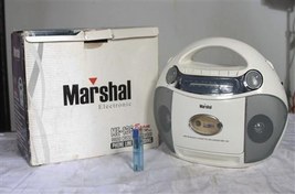 تصویر رادیو ضبط مدل خاص {مارشال} {رادیوFM دار} 