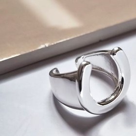 تصویر انگشتر زنانه برند فشن مدل نعل اسب استیل رنگ ثابت Women's ring, horseshoe model