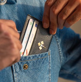 تصویر کیف کارت طرح متقاطع 