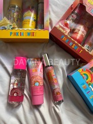 تصویر پک 3 عددی عطر قلمی ،بادی میست و لوسیون بدن PINK IN SWEET - توت فرنگی و خامه 