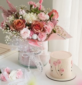 تصویر ست گلدون گل و کیک 