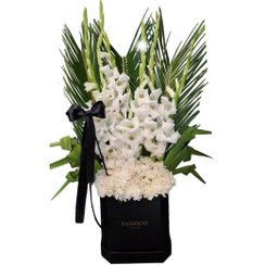 تصویر باکس گل گلایل سفید و داوودی سفید 