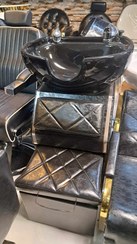 تصویر سرشور کم جا دارای صندلی کشویی 