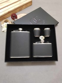 تصویر ست بطری جیبی دو قلوی چرم Leather twin pocket bottle set