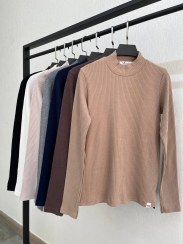 تصویر بلوز زنانه یقه ایستاده مدل ۷۱۸ 