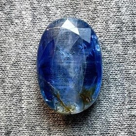 تصویر جواهر کیانیت طبیعی 