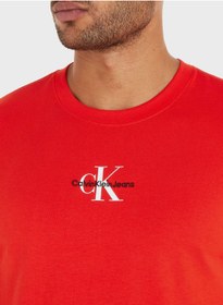 تصویر تی‌شرت یقه گرد با لوگو برند calvin klein jeans Logo Crew Neck T-Shirt