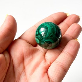 تصویر گوی سنگ مالاکیت طبیعی کنگو کیفیت عالی 