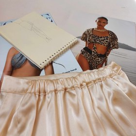 تصویر دامن چاکدار پری 