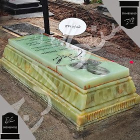 تصویر سنگ قبر مرمر سبز طرح تاووتی . شماره 1467 