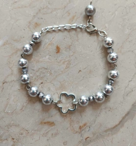 تصویر فروشگاه نادیا بهارستان