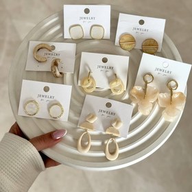 تصویر گوشواره رزینی Earrings