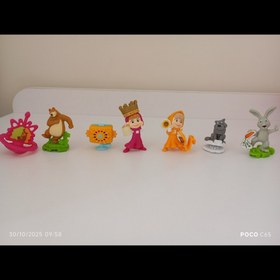 تصویر کیندر سورپرایز ماشا و میشا مجموعه 7عددی 