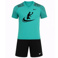 تصویر تیشرت و شورت طرح تنیس روی میز رنگ سبز بنتون کد 364 