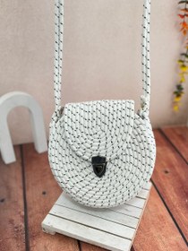 تصویر کیف قیطان دوزی مدل گرد 