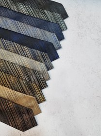 تصویر کراوات کج راه i12 