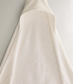 تصویر حوله نوزاد کلاه‌دار گل‌دار پنبه‌ای از برند زارا 