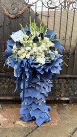 تصویر دسته گل ایستاده رز کد 513 