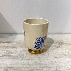 تصویر گلدان سرامیکی دستساز پایه دار طرح گل آبی سایز متوسط 