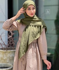 تصویر روسری وال نخی راه راه زیتونی 