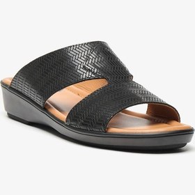 تصویر صندل عربی مردانه با بافت متنی و راحتی پوشیدنی برند lbl by shoexpress Mens Textured Slip-On Arabic Sandals