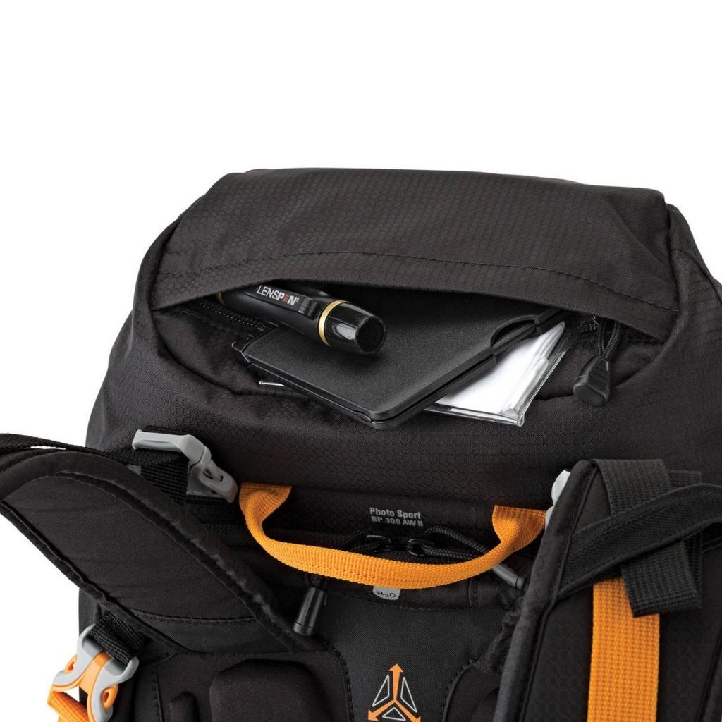 Lowepro photo sport 300 aw sales ii