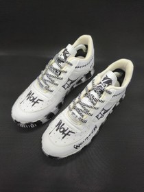 تصویر ناکد ولف مشکی سفید 