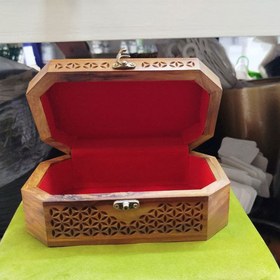 تصویر صندوقچه منبت کاری 