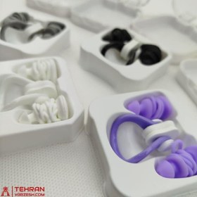 تصویر گوشی و دماغ گیر شنا 