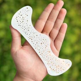 تصویر استیکر کک و مک گلیتری مسی براق 