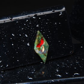 تصویر قاب برگچه عقیق سبز کاروینگ 1گرم 