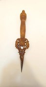 تصویر خنجر چوبی منبتکاری 