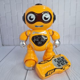 تصویر آدم اهنی کنترلی 