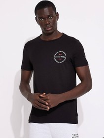 تصویر تی‌شرت مردانه هیلfiger با لوگوی گرد - 100% پنبه، مشکی برند Tommy Hilfiger Men's Hilfiger Roundel Logo T-Shirt - Cotton, Black