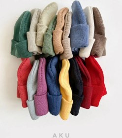 تصویر کلاه بافت رنگی AKU 