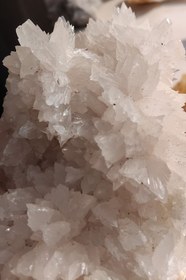 تصویر کلسیت فلاور 