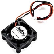 تصویر فن مینیاتوری ۱۲ ولتی سایز ۲۵x۲۵x۱۰ میلی‌متر 