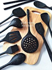 تصویر سرویس کفگیر و ملاقه سیلیکونی خالدار شنگیا 