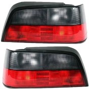 تصویر چراغ خطر عقب پژو پارس دودی تیره چپ و راست 