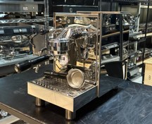 تصویر اسپرسوساز نیمه صنعتی بیزرا مدل BZ10 مخزن دار 