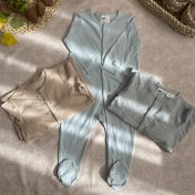 تصویر سرهمی نوزاد اچ اند ام جورابدار 