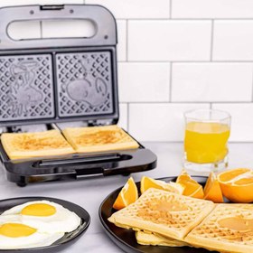 تصویر دستگاه وافل‌ساز طرح اسنوپی و ووداستاک 