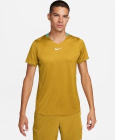 تصویر تی شرت تنیس مردانه نایک NikeCourt Dri-FIT Advantage- زرد 